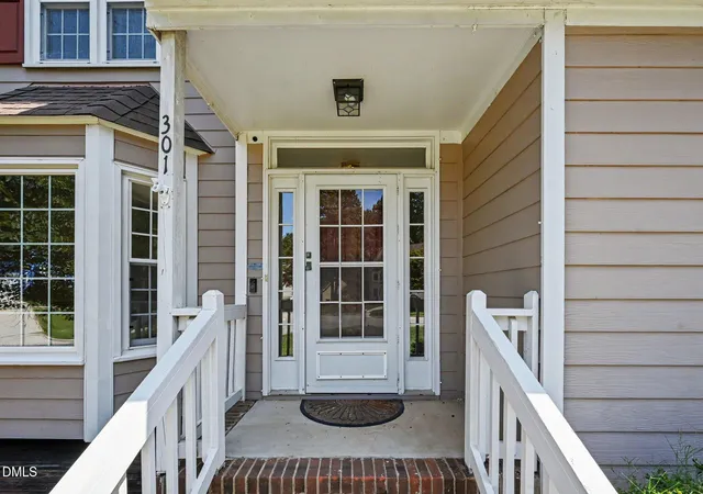 Photo 3 of Sale Pending at 301 Cary Pines Dr, Cary, NC 27513 | MLS# 10185655 | Listing updated on 2026-08-25