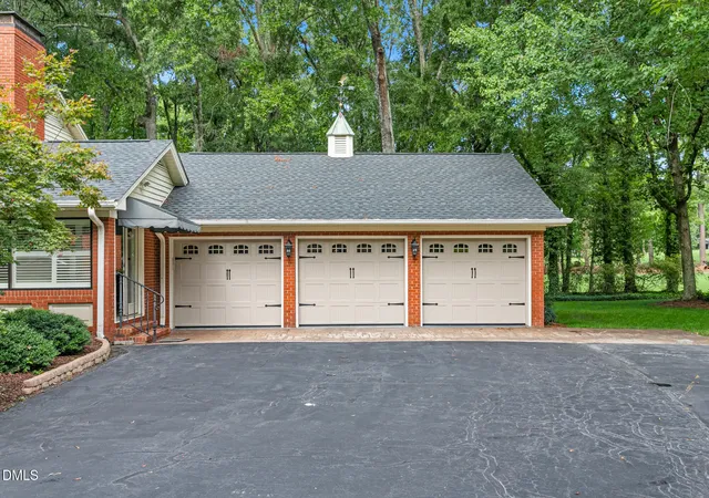 3rd image of 3036 N Fairway Dr, Burlington, NC 27215 | MLS# 10186386