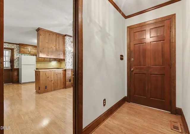 2nd image of 6400 Dresden Ln, Raleigh, NC 27612 | MLS# 10185659