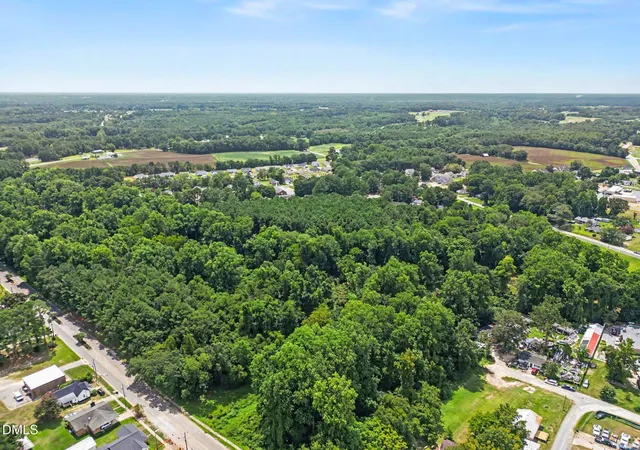 3rd image of 300 S Main St, Four Oaks, NC 27524 | MLS# 10185666