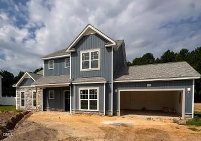 Photo 1 of Sale Pending at 1553 Eastbay Dr, Fayetteville, NC 28312 | MLS# 10185816 | Listing updated on 2026-08-27