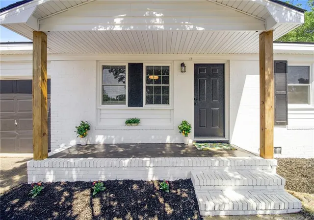 3rd image of 1609 Grandview Dr, Fayetteville, NC 28314 | MLS# 767560