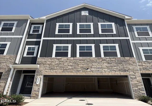 2nd image of 2339 Stevens Pass Sta, Apex, NC 27502 | MLS# 10185667