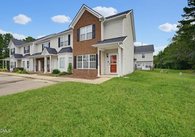 3rd image of 217 Dairy Rd, Clayton, NC 27520 | MLS# 10186262