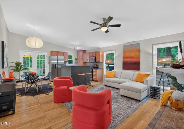 5th image of 207 Holly Rdg, Chapel Hill, NC 27516 | MLS# 10186675