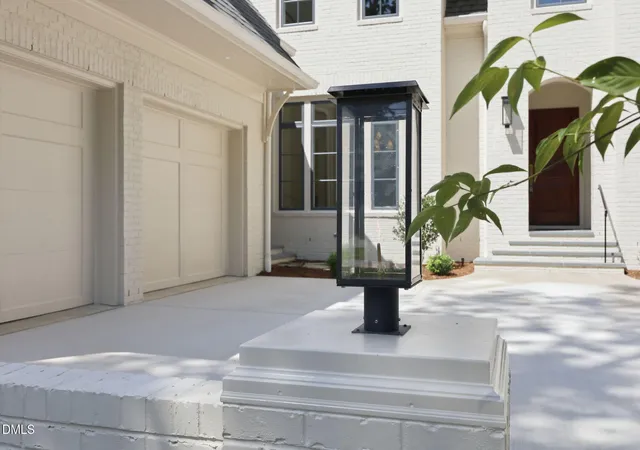 3rd image of 4 Kimberly Dr, Durham, NC 27707 | MLS# 10187534
