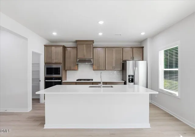 Photo 2 of Single family home for sale at 2505 Rosewood Bluff Dr, Zebulon, NC 27597 | MLS# 10187943 | Listing updated on 2026-09-02