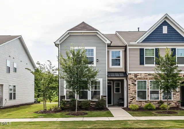29th image of 431 Channel Drop Dr, Clayton, NC 27520 | MLS# 10185904