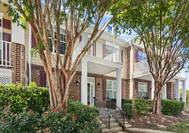 2nd image of 9211 Calabria Dr #205, Raleigh, NC 27617 | MLS# 10185706
