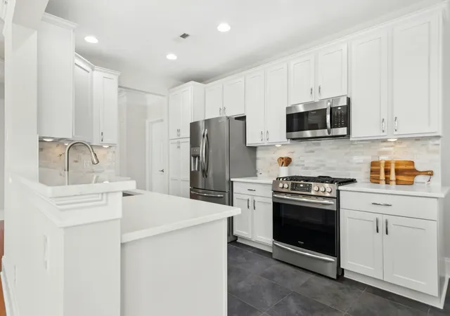 5th image of 9211 Calabria Dr #205, Raleigh, NC 27617 | MLS# 10185706