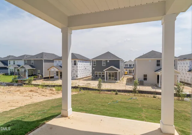 3rd image of 6116 Ivy Brook Trl, Wendell, NC 27591 | MLS# 10185739