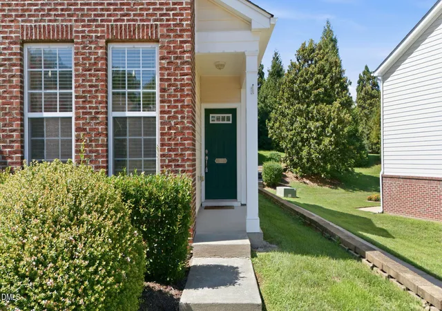 2nd image of 115 Grey Elm Trl, Durham, NC 27713 | MLS# 10185948