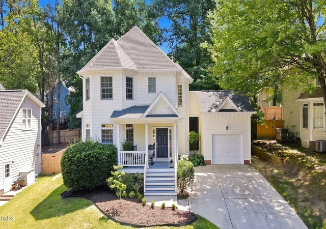 1st image of 617 Scotts Ridge Trl, Apex, NC 27502 | MLS# 10187824