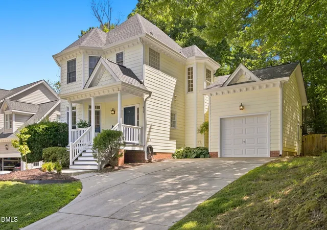 5th image of 617 Scotts Ridge Trl, Apex, NC 27502 | MLS# 10187824