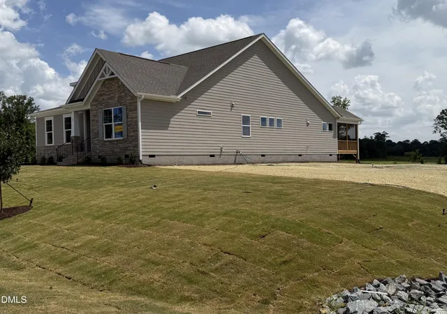 3rd image of 18 Rustic Woods Ct, Angier, NC 27501 | MLS# 10185795