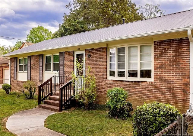 3rd image of 429 Morningside Dr, Fayetteville, NC 28311 | MLS# 767367
