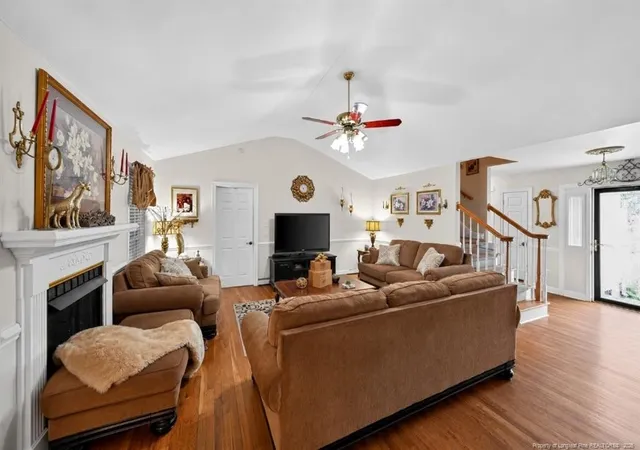 Photo 3 of Sale Pending at 2917 Ellsworth Dr, Greenville, NC 27834 | MLS# 767581 | Listing updated on 2026-09-04
