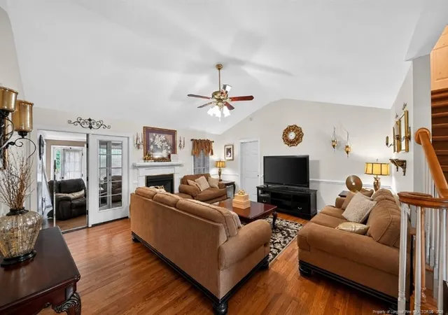 Photo 4 of Sale Pending at 2917 Ellsworth Dr, Greenville, NC 27834 | MLS# 767581 | Listing updated on 2026-09-04