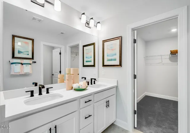 4th image of 8777 Wardle Ct, Wake Forest, NC 27587 | MLS# 10185794