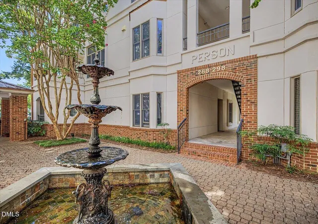 Photo 3 of Condo for sale at 274 E Davie St #274, Raleigh, NC 27601 | MLS# 10187067 | Listing updated on 2026-09-28