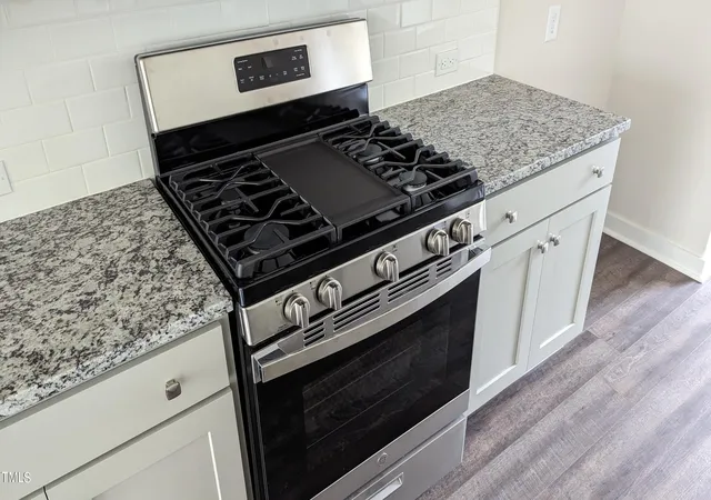 2nd image of 802 Laurel Gate Dr, Wake Forest, NC 27587 | MLS# 10185817