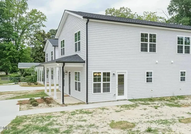 3rd image of 705 E Spruce St, Goldsboro, NC 27530 | MLS# 10186134