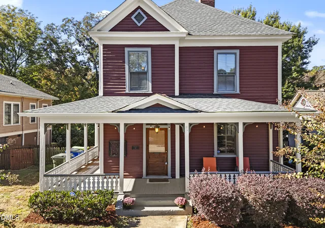 Photo 1 of Sale Pending at 527 N East St, Raleigh, NC 27604 | MLS# 10189698 | Listing updated on 2026-09-13