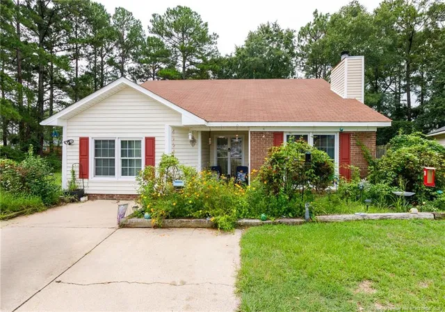 1st image of 1621 Veanna Dr, Fayetteville, NC 28301 | MLS# 767601