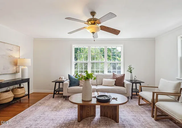 Photo 4 of Sale Pending at 2111 Woodview Dr, Raleigh, NC 27604 | MLS# 10188916 | Listing updated on 2026-08-31