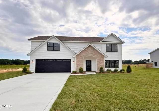 1st image of 1556 Eastbay Dr, Fayetteville, NC 28312 | MLS# 10186640
