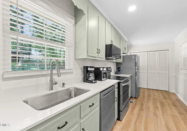 2nd image of 155 Barclay Rd, Durham, NC 27712 | MLS# 10186234