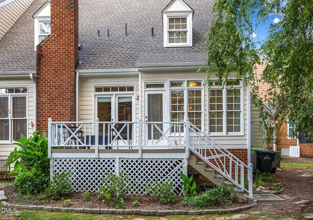 36th image of 6106 Parker Croft Ct, Raleigh, NC 27609 | MLS# 10185989