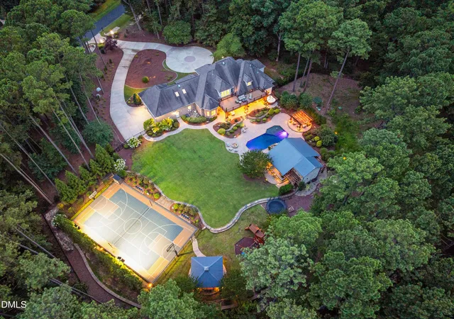 5th image of 21 China Doll Ct, Durham, NC 27713 | MLS# 10186553