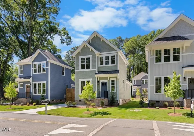 2nd image of 2805 A Fawn Ave, Durham, NC 27705 | MLS# 10186030