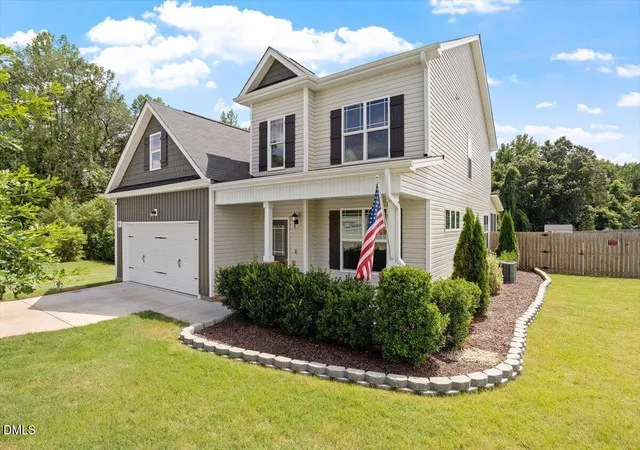 Photo 2 of Sale Pending at 282 E Goodwin Chase Ln, Wendell, NC 27591 | MLS# 10186406 | Listing updated on 2026-09-13