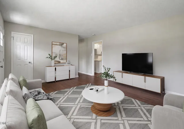 5th image of 2912 Camberly Dr, Durham, NC 27704 | MLS# 10186598