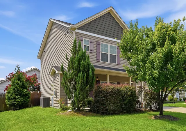 3rd image of 42 Arbor Loop, Angier, NC 27501 | MLS# 10185902