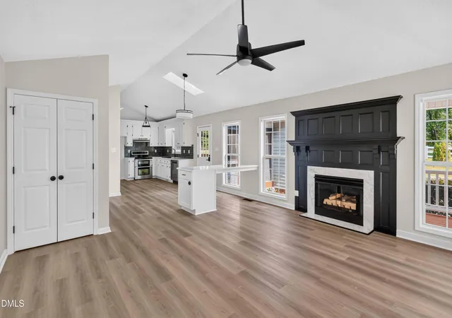 Photo 3 of Sale Pending at 318 Davis Farm Dr, Selma, NC 27576 | MLS# 10186696 | Listing updated on 2026-08-25