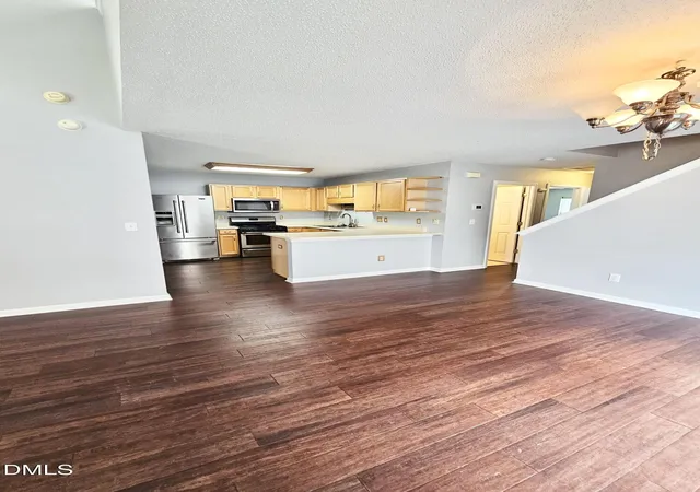 4th image of 5428 Roan Mountain Pl, Raleigh, NC 27613 | MLS# 10187421