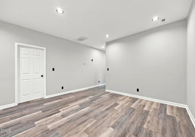 Photo 4 of Single family home for sale at 302 W 1st Street, Princeton, NC 27569 | MLS# 10186343 | Listing updated on 2026-08-19