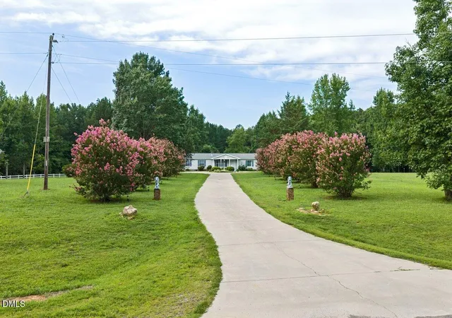Photo 2 of Single family home for sale at 494 Rifle Range Rd, Warrenton, NC 27589 | MLS# 10186048 | Listing updated on 2026-09-04