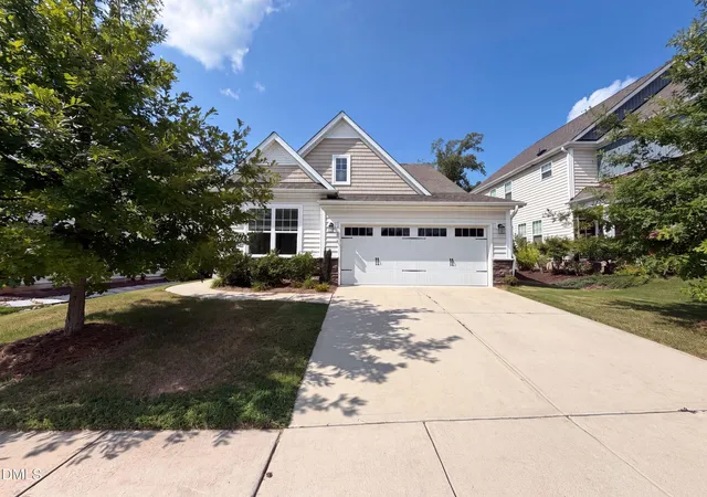 Photo 1 of Single family home for sale at 1337 Farm Pond Trl, Durham, NC 27703 | MLS# 10185930 | Listing updated on 2026-08-27