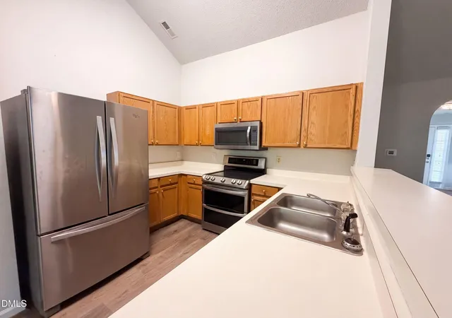 2nd image of 4536 Drewbridge Wy, Raleigh, NC 27604 | MLS# 10185931