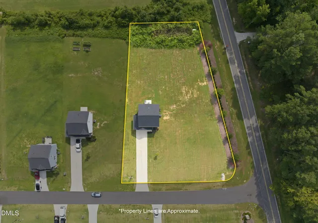 Photo 1 of Single family home for sale at 24 Olde Pl Dr, Zebulon, NC 27597 | MLS# 10185999 | Listing updated on 2026-09-03