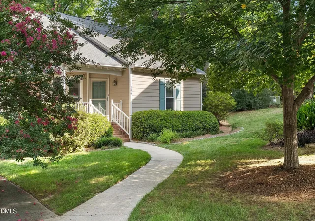 2nd image of 146 Renwick Ct, Raleigh, NC 27615 | MLS# 10186415