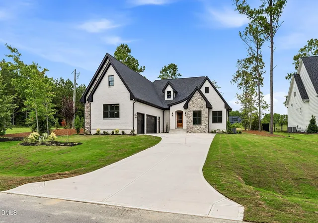 Photo 4 of Single family home for sale at 5 Harvest View Way, Franklinton, NC 27525 | MLS# 10186612 | Listing updated on 2026-08-29