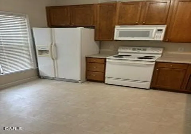 4th image of 1117 Bungalow Park Dr, Apex, NC 27502 | MLS# 10186174