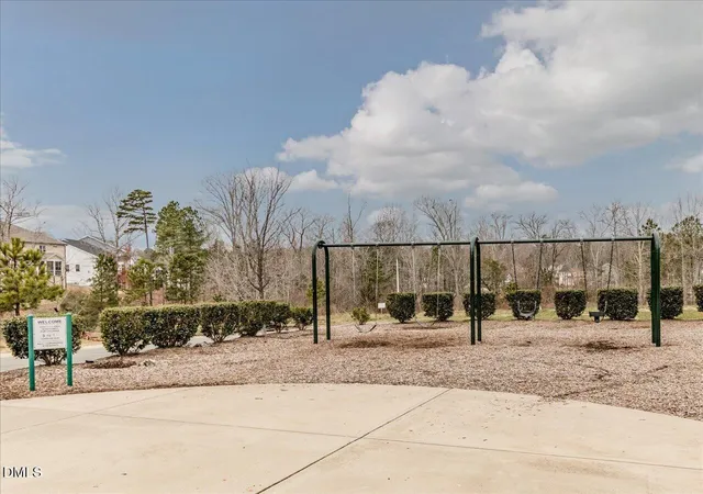 33rd image of 436 Cahors Trl, Holly Springs, NC 27540 | MLS# 10186210