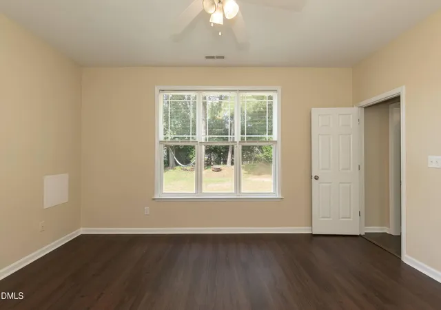 4th image of 241 Stansbury Ln, Clayton, NC 27527 | MLS# 10186342