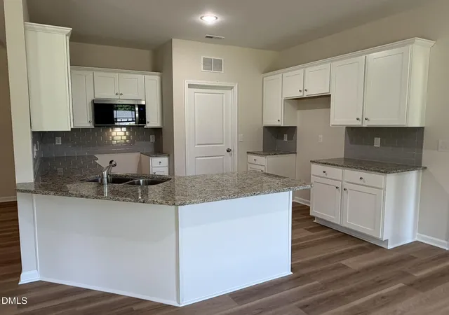 Photo 3 of Single family home for sale at 373 Bonsai Wy, Four Oaks, NC 27524 | MLS# 10188952 | Listing updated on 2026-08-27